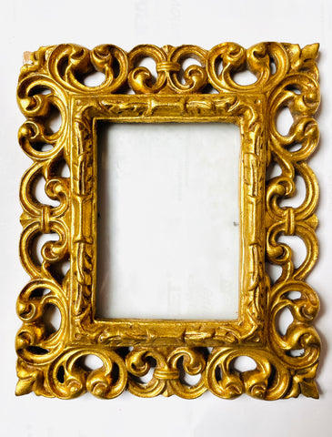 1930s Italian Carved and Gilt Frame